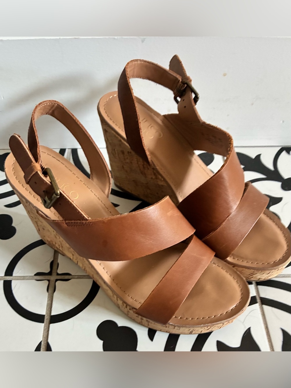 Women’s Tan Leather Cork Wedge Sandals - Classic Strappy Style size 8